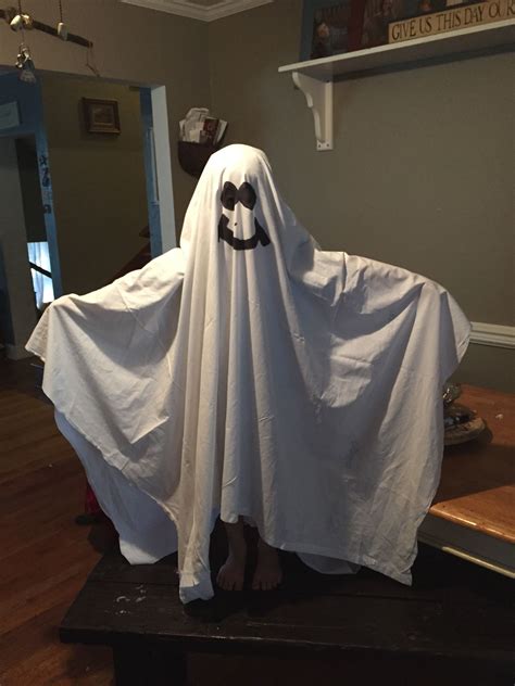 How To Make A Ghost Costume Out Of Bed Sheet - Bed Western