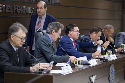 Saiba Como Foram As Vota Es Em De Mar O De C Mara Municipal