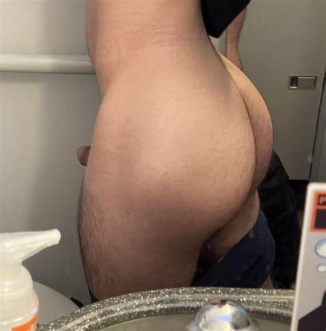 Work Trip With My Hung Coworker Hope He Stretches Me Out Nudes NSFW GAY NUDE PICS ORG