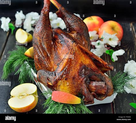 Rooster table hi-res stock photography and images - Alamy