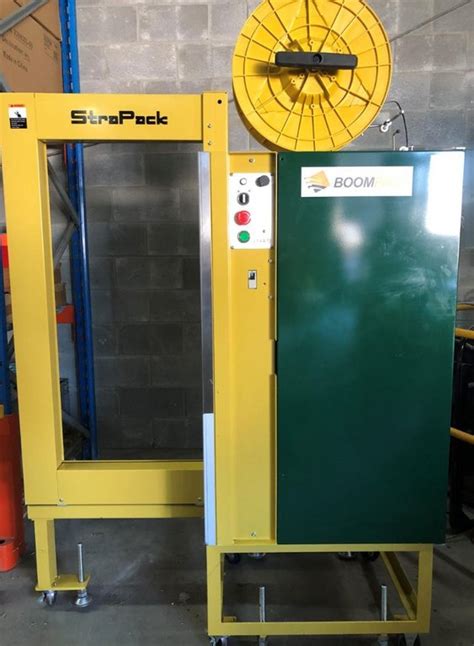 Used RQ 8Y StraPack RQ 8Y Side Arch Auto Strapping Machine