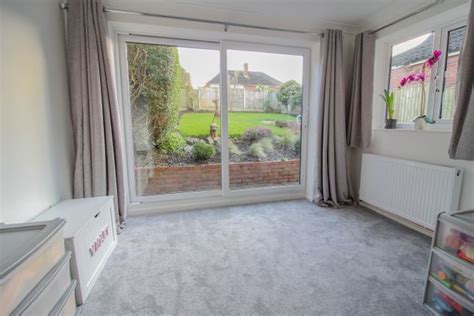 Haswell Road Hayley Green Halesowen B63 3 Bedroom Semi Detached