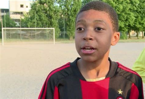 Kylian Mbappé Says Yes to Milan VIPSG