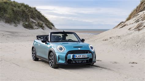 2023 Mini Convertible Seaside Edition Front Three Quarter Caricos