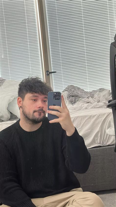 Errands Done For The Day Time To Play Some Playstation Nudes GaymersGoneMild NUDE PICS ORG