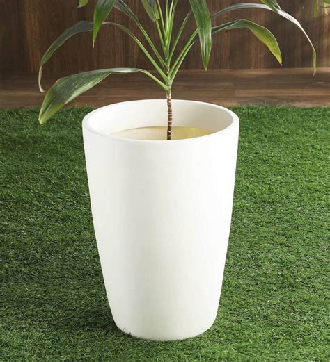 Buy White Polystone Round Shaped Large Planter By Yuccabe Italia At 52