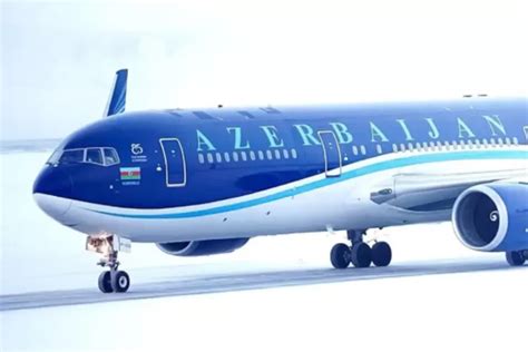 Insiden Pesawat Jatuh Azerbaijan Airlines Di Kazakhstan Angkut