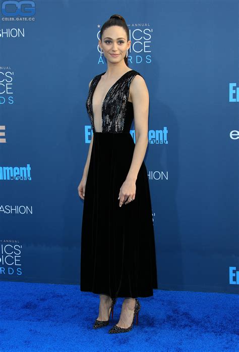 Emmy Rossum Nude Pictures Onlyfans Leaks Playboy Photos Sex Scene Uncensored