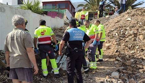 Herido Un Hombre Al Caerse De Un Muro En T As