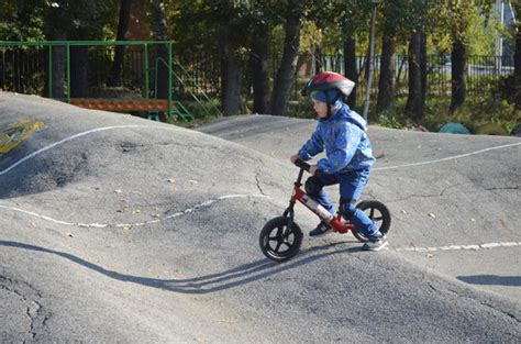 รูปภาพRunbike – เลือกดูภาพถ่ายสต็อก เวกเตอร์ และวิดีโอ535 | Adobe Stock