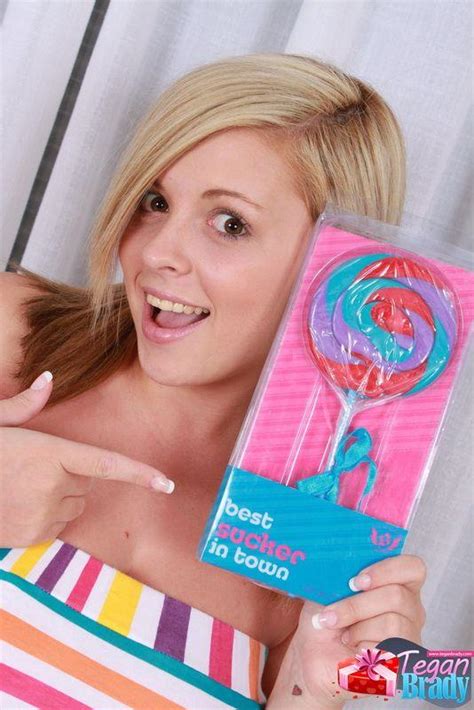 Pictures Of Tegan Brady Flaunting Her Hot Fuckability Porn Pictures Xxx Photos Sex Images