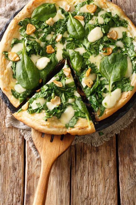 Healthy White Pizza With Spinach Garlic And Ricotta Cheese And