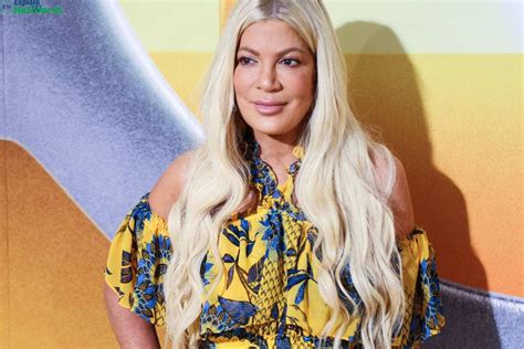 Tori Spelling Net Worth 2023, Salary, Source Of Income, Wealth, Early