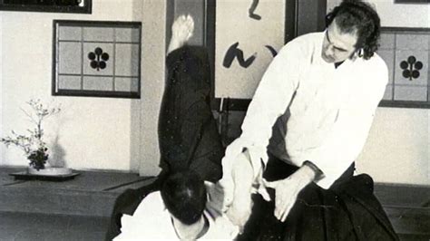 Steven Seagal - AikidoSchool Kinonagare