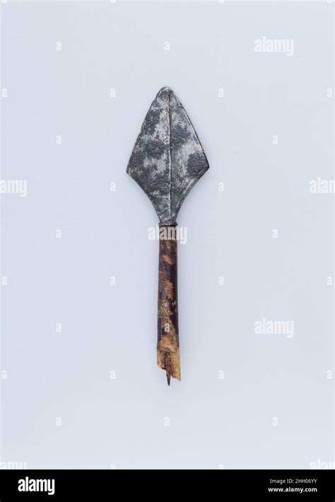 Arrowhead Ca Th Th Century Probably Tibetan Or Chinese Arrowhead