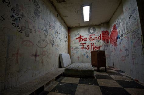 MENTAL ASYLUM – The Escape Room