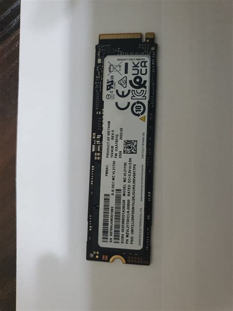 nvme m.2 뒤에 스티커 떼야 하겠죠? - 디지털 (컴퓨터/폰/IT) - 에펨코리아