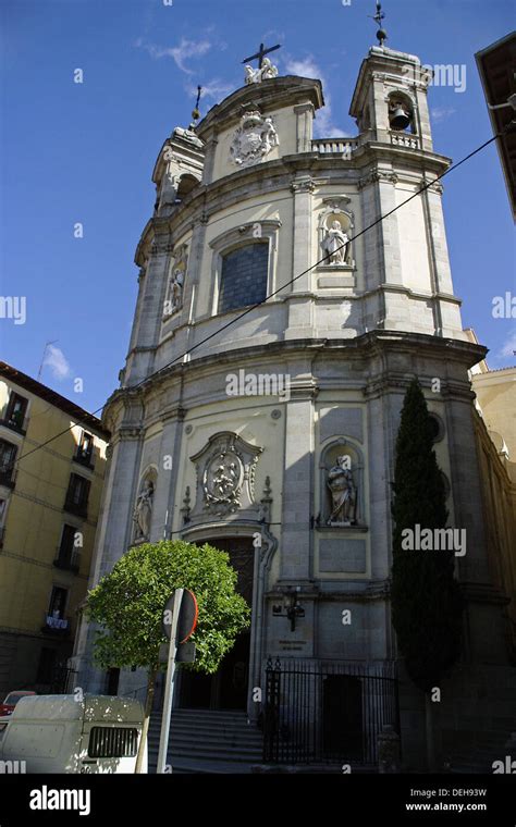 Basílica Pontificia De San Miguel Calle San Justo Madrid España