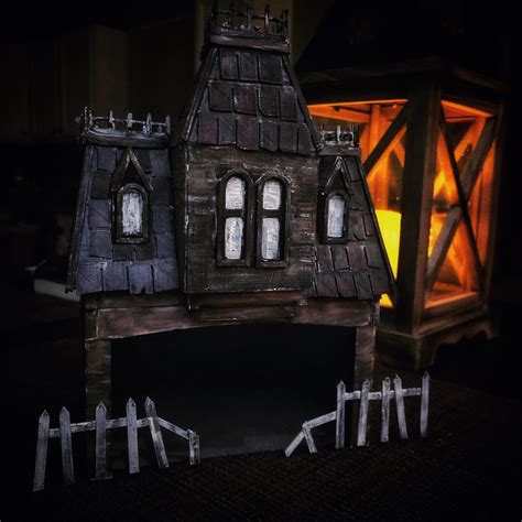 3D Printed Haunted House - Crazy Crazy Creations