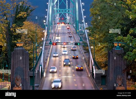 Lions Gate Bridge In Vancouver Hi Res Stock Photography And Images Alamy