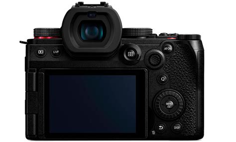 panasonic    ii   main differences mirrorless comparison