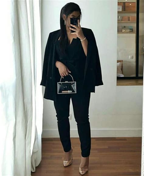 90+ Stylish Outfit Ideas for Black Women this Season