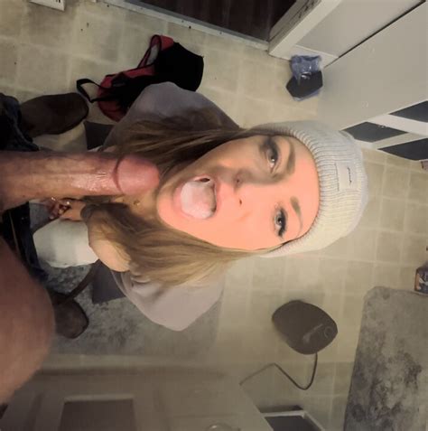 Milf Ordenhando Cada Gota XHamster