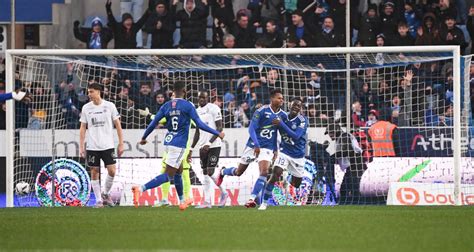 Le Fc Nantes Tenu En Chec Par Ajaccio La Pause Le Rc Strasbourg Devant