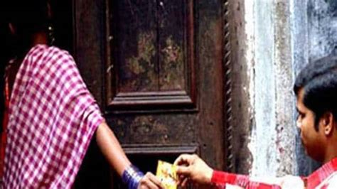 DCPCR to help in lockdown sex workers of GB Road in Delhi लकडउन दलल म जब रड क