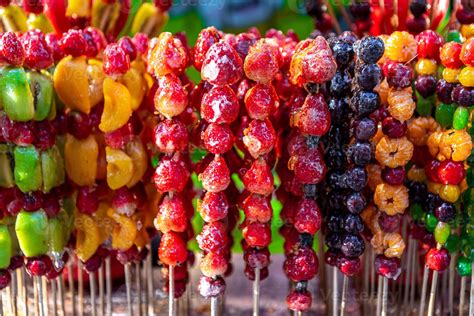 Tang Hulu Or Chinese Sugar Coated Fruit Stick The Snack Of China In The Winter 22996513 Stock