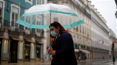 Koronavirüs Sekiz ülkede Yapılan Araştırmaya Göre Kadınlar Maske Ve