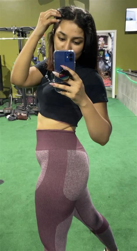 Ass On Point Leggings On Point Scrolller