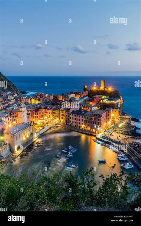 Cinque Terre Vernazza Sunset Hi Res Stock Photography And Images Alamy