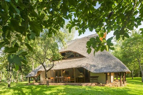 Lokuthula Lodge Secure Your Holiday Self Catering Or Bed And