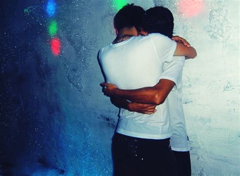 Ξενυχτάδικα gay friendly Pillowfights gr