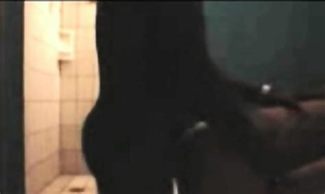 Amateur Tranny Throats And Fucks Long Black Dick