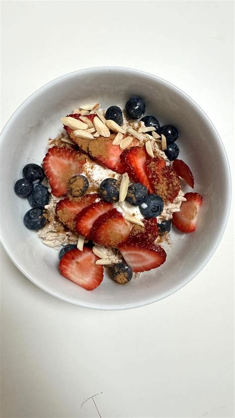 A Surprising Study Shows Probiotic Oatmeal Can Improve Your Mood - RYZE Superfoods