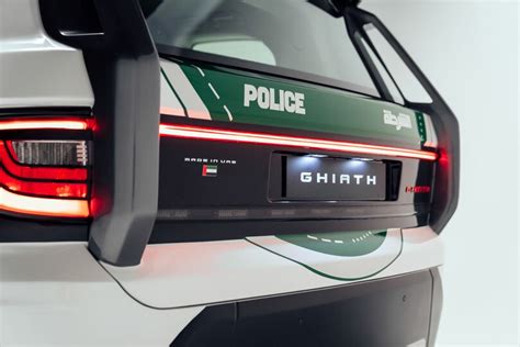 W Motors Ghiath Il Super Suv Della Polizia Di Dubai Foto Autoit