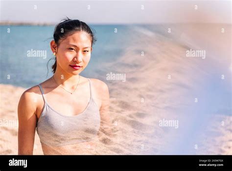 Japanische frau bikini Fotos und Bildmaterial in hoher Auflösung Alamy