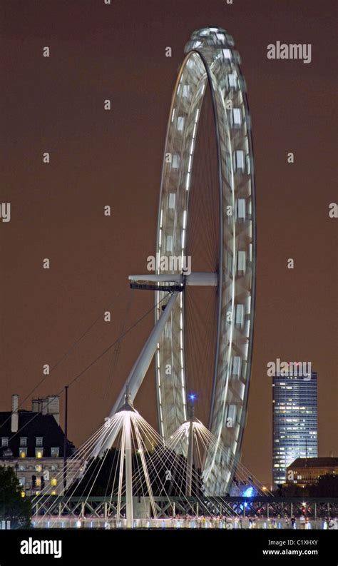 London Eye in night Stock Photo - Alamy