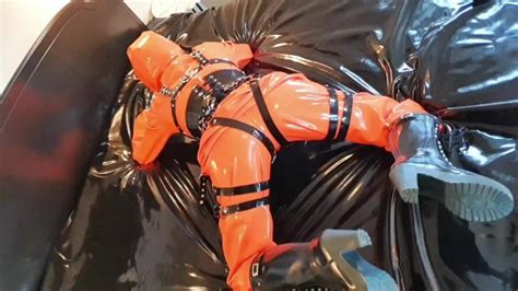 Onlyfans Teaser Heavyrubber Latex Lady In Rainwear And Harness Free Mobile Porn Videos