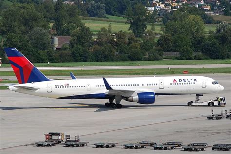 Delta Air Lines Fleet Boeing 757 200 Details And Pictures