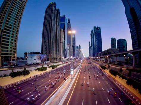 Sheikh Zayed Road Turns Into A Cycling Track For Dubai Ride News