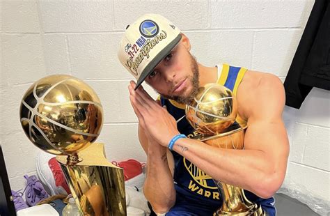 Steph Curry Shares First Post After Th Ring Inside The Warriors