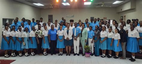 BAHAMAS TOURISM DIRECTOR GENERAL VISITS AQUINAS COLLEGE – BAHAMAS CHRONICLE