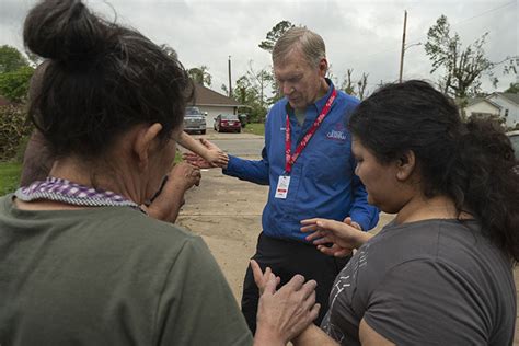 Capellanes Atienden A V Ctimas De Tornados En Arkansas Y Oklahoma