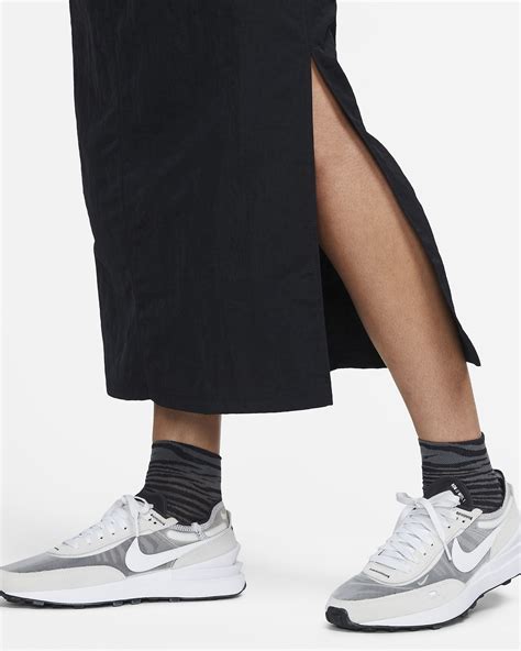 Nike Sportswear Essential Women S High Waisted Woven Skirt Nike UK