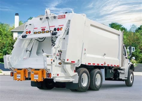 High Compaction Rear Load Garbage Trucks - DuraPack 5000 Rearloader