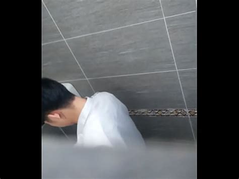 直男厕所飞机 XVIDEOS