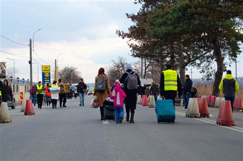 Vama Siret după 3 luni de război în Ucraina Numărul refugiaților care